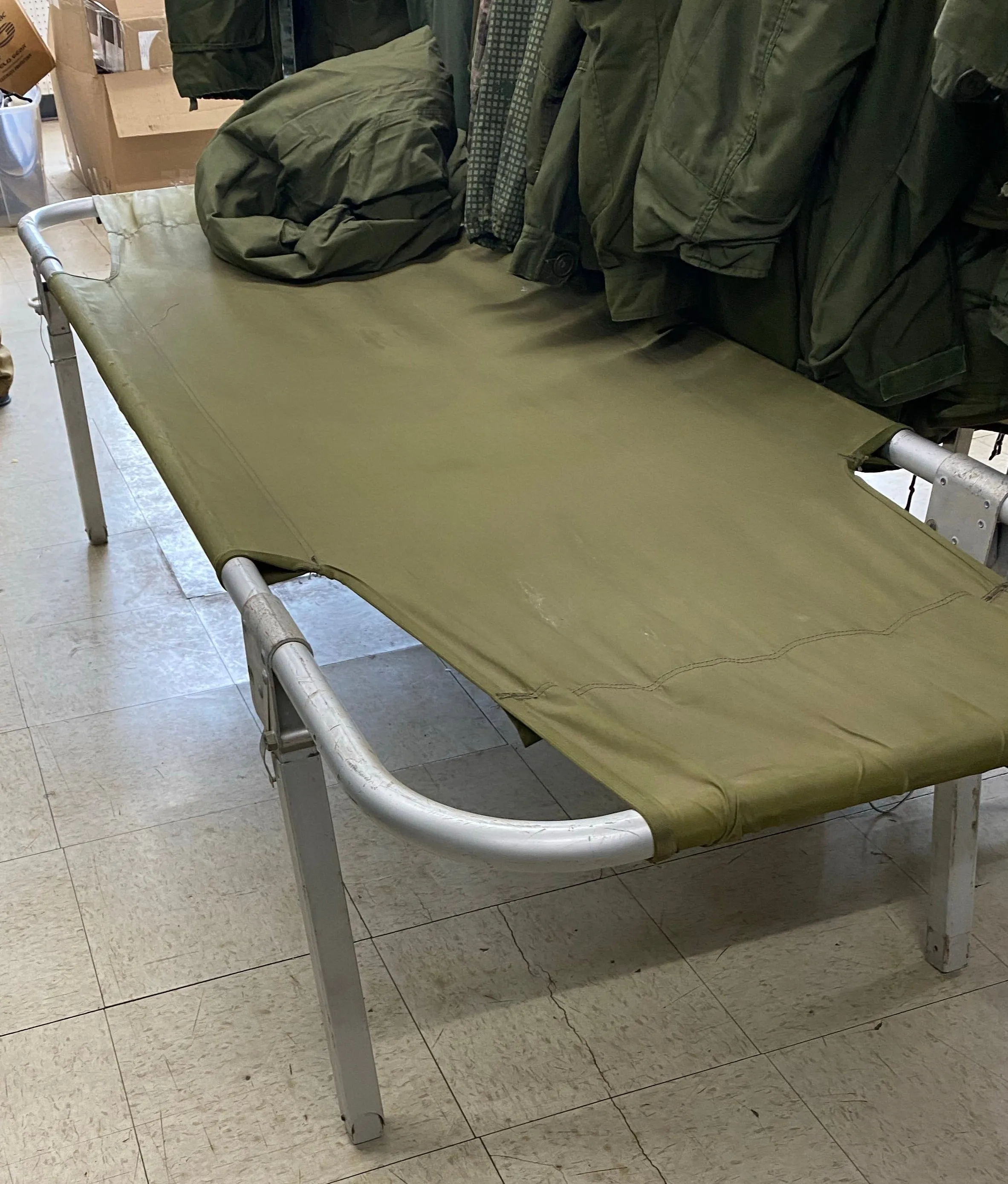 Genuine Military Aluminum Frame Folding Cot