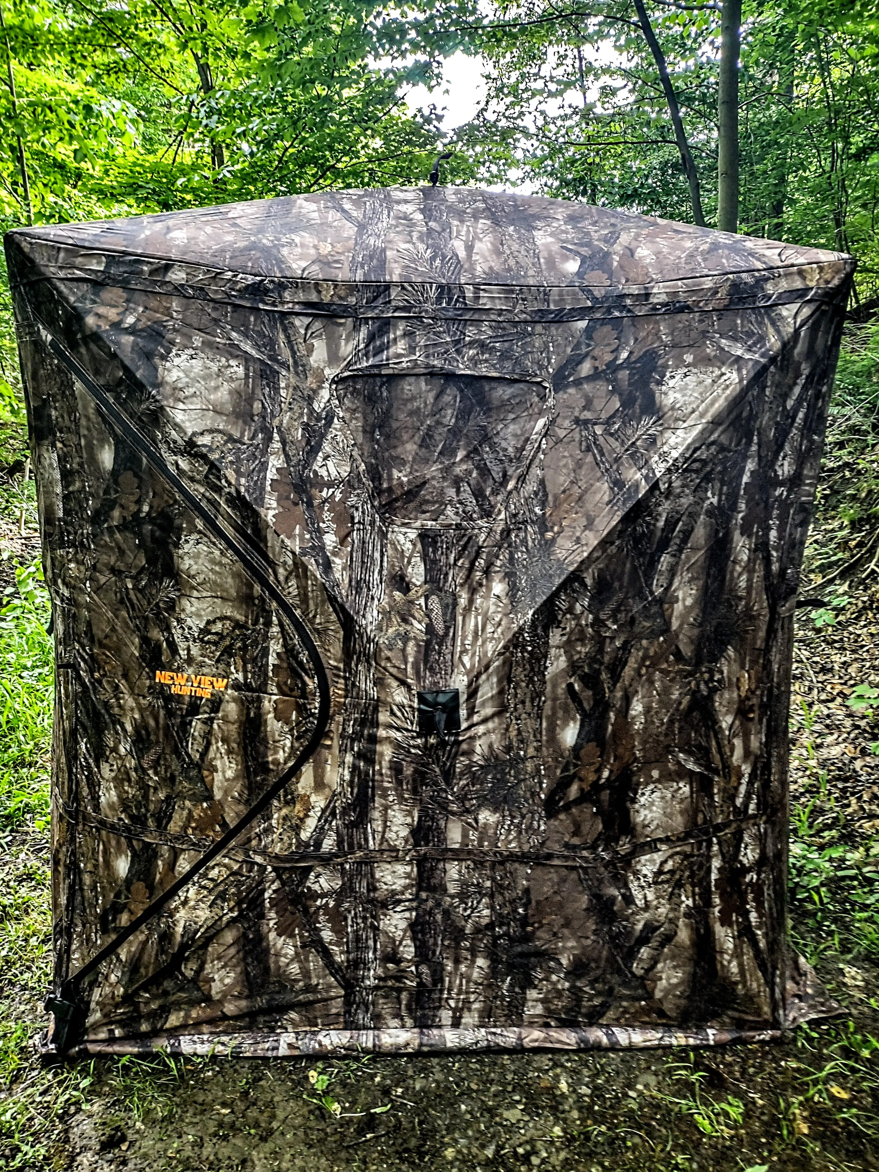 New View Hunting Pop-up Style 270° See Through Hunting Ground Blind for 2-3 People