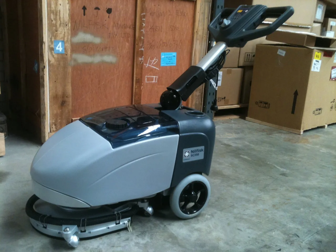 Nilfisk SC351 Portable Battery Powered Versatile Floor Scrubber Drier With Swivel Deck